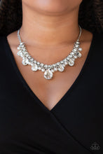Load image into Gallery viewer, Knockout Queen - White
