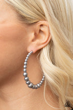 Load image into Gallery viewer, Glamour Graduate - Silver